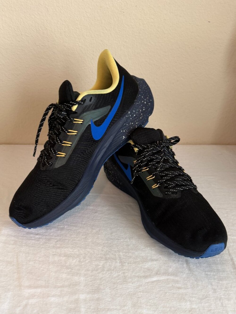 Nike Air Zoom Pegasus 39 Men's Size 11.5 Black Hyper Royal Speckled Sneakers - Picture 14 of 15